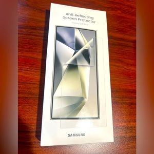 Brand New Samsung Galaxy S24 Ultra Anti-Reflecting Screen Protector by Samsung